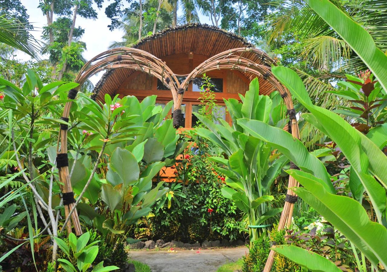 Lagoona Beach Bungalows - Eco Stay Pangandaran Exteriör bild
